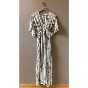 Dress Forum Black and Cream Maxi Dress